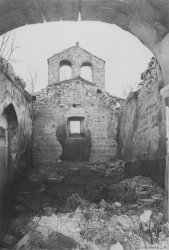Ruinas del Interior de la Iglesia - Ahedo de Bureba - Burgos